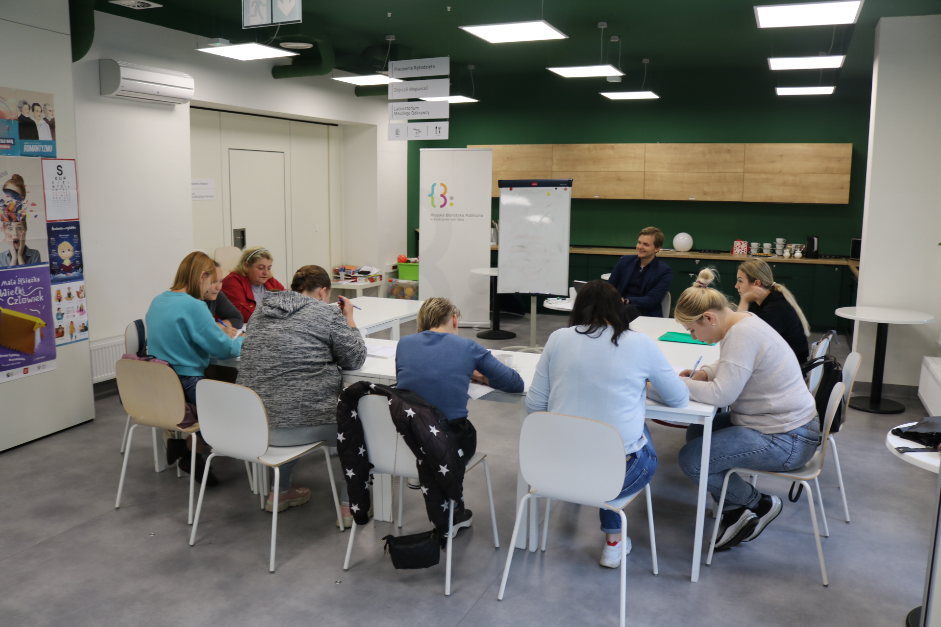 Spotkanie Klubu Ukrańskich Mam w bibliotece