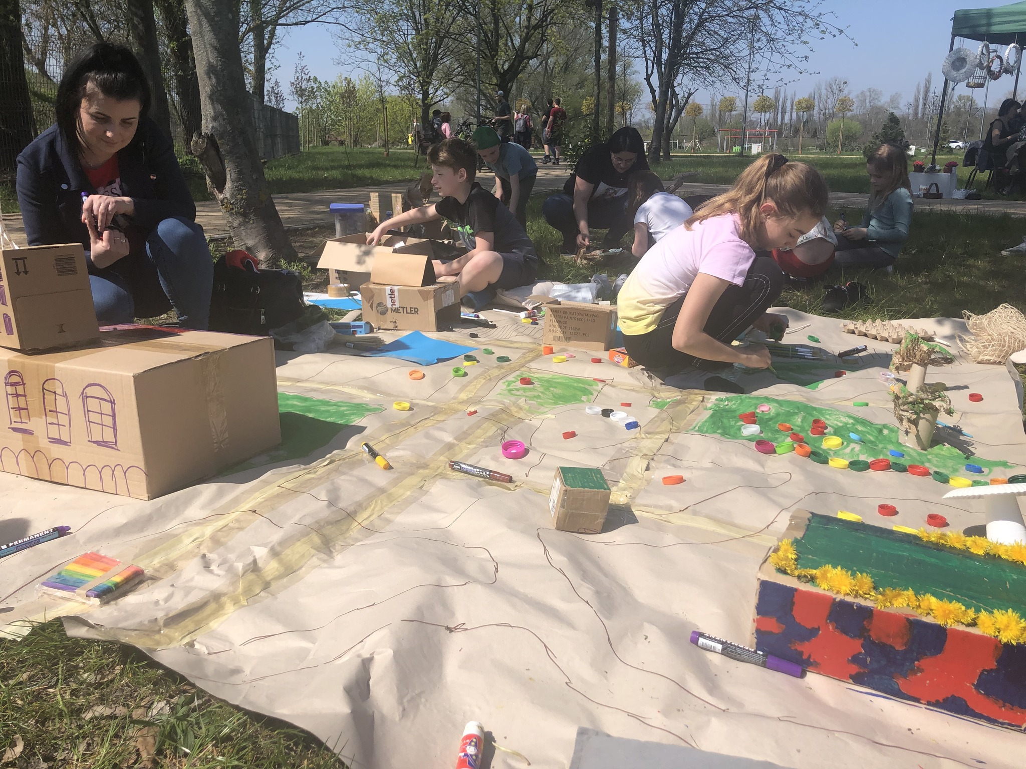 Stoisko Biblioteki na Pikniku Ekologicznym