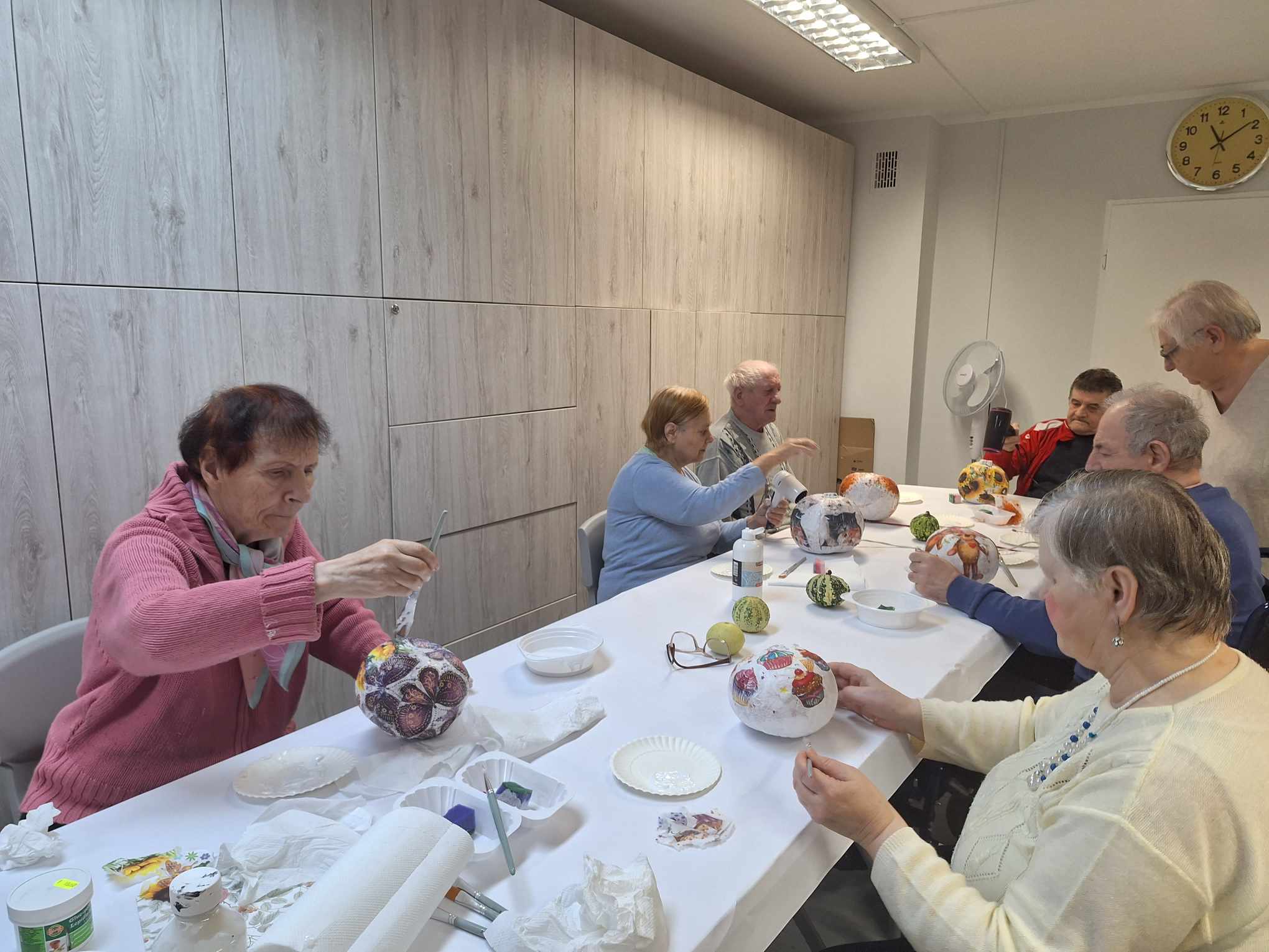 XXIV Lubuski Tydzień Seniora - Warsztaty w Domie Pomocy Społecznej.