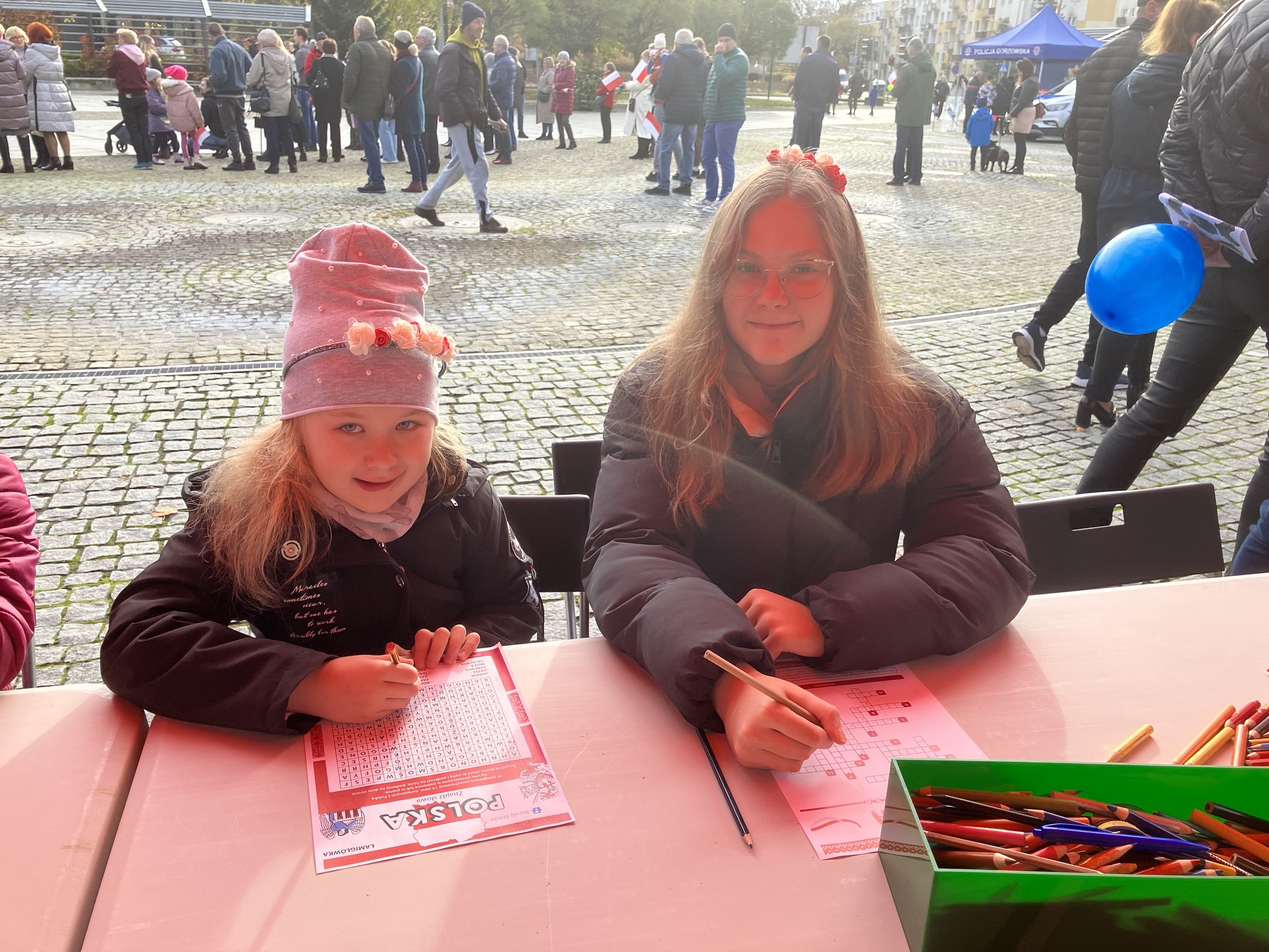 Piknik niepodległościowy - Stoisko Miejskiej Biblioteki Publicznej-