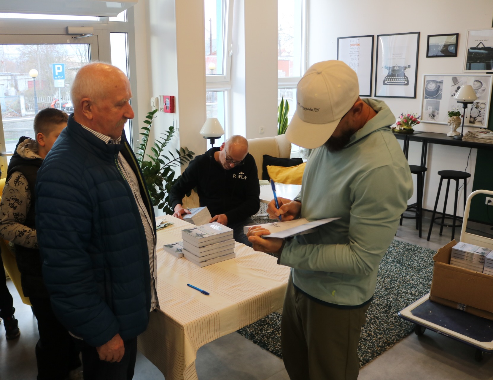 Spotkanie autorskie z Dawidem Andresem Fotorelacja z wydarzenia