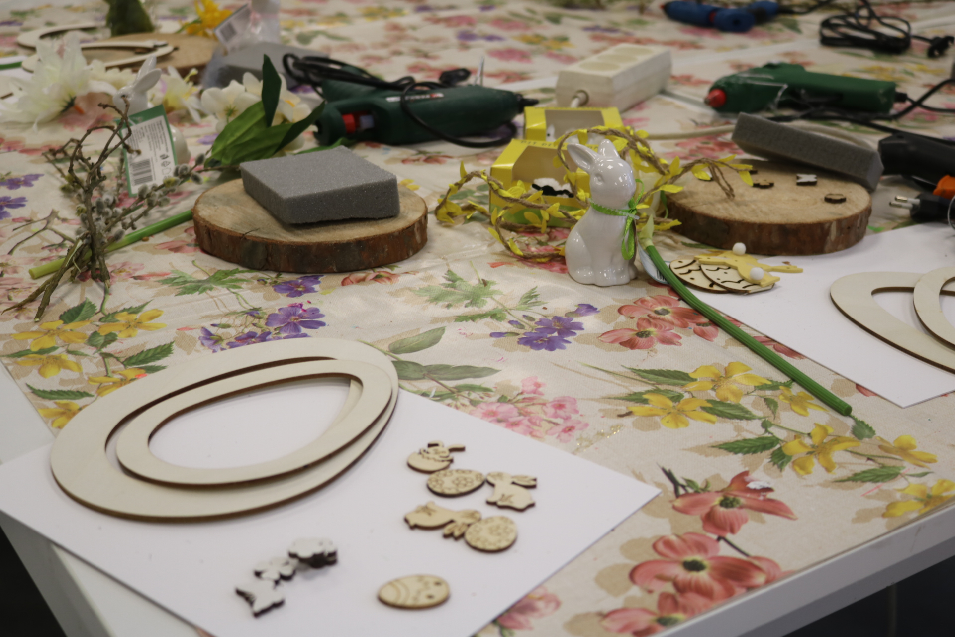 Warsztaty rękodzieła - Stroiki świąteczne Fotorelacja z wydarzenia