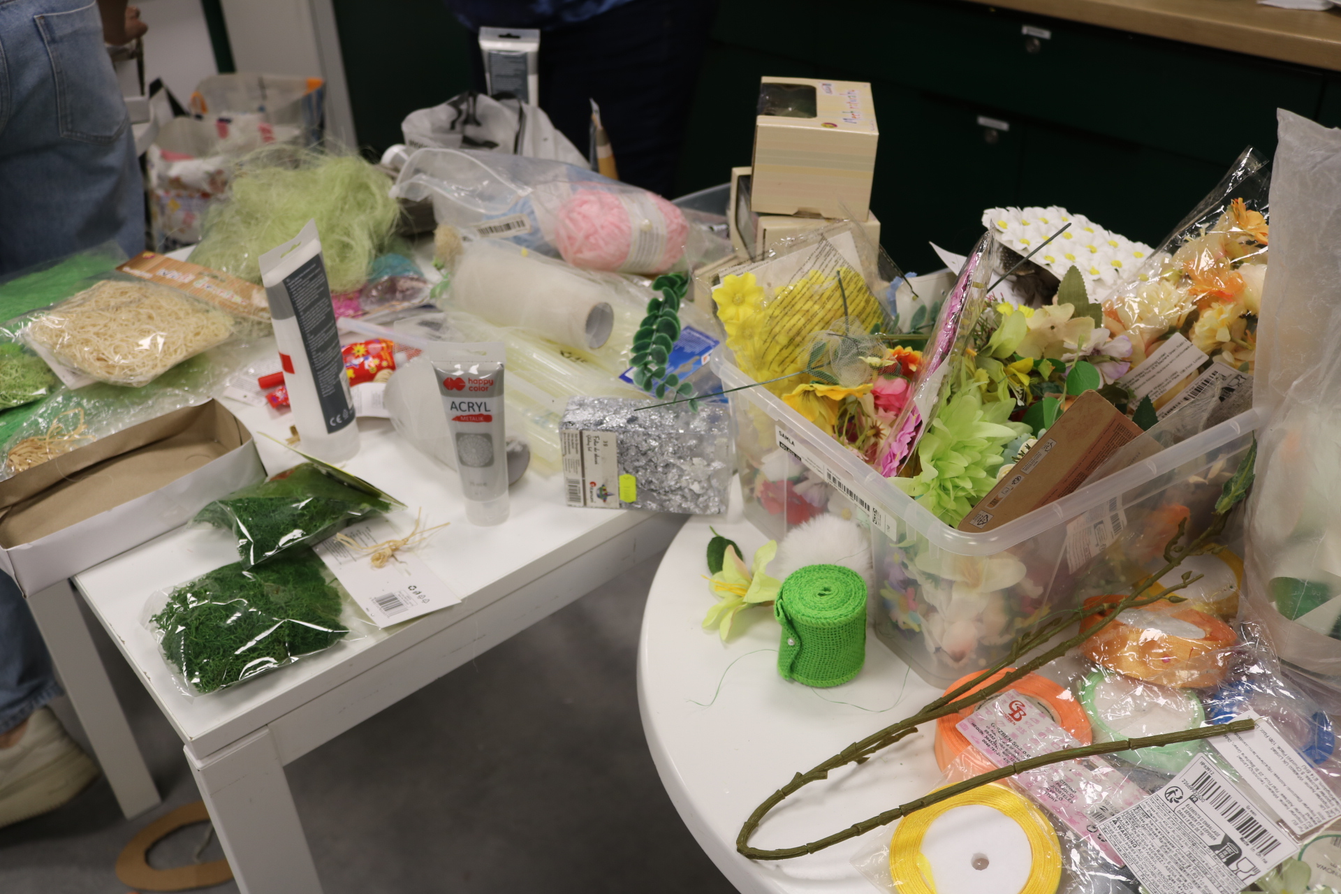 Warsztaty rękodzieła - Stroiki świąteczne Fotorelacja z wydarzenia